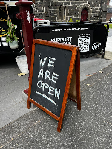 Comentarii opinii despre Heaven At The Hill - Melbourne’s big little cafe