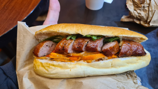 Opinii despre Benny's Bakery Cafe în Melbourne - Hospitality and gastronomy