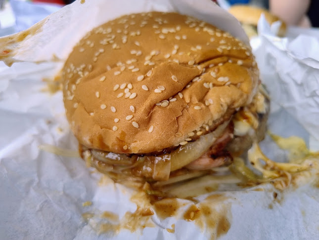 Paul's Famous Hamburgers - Sydney