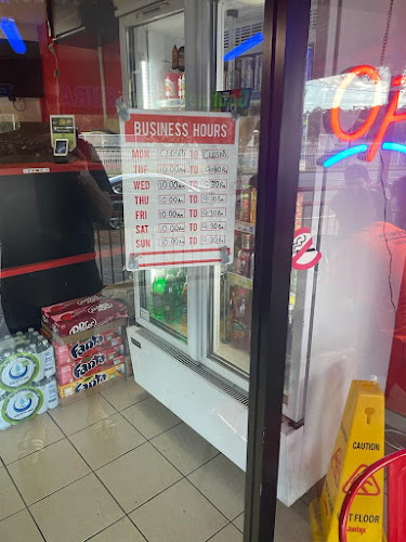 Sam's Gourmet Pizzas & Manoush