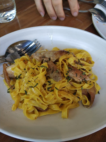 Comentarii opinii despre Rosa's Canteen