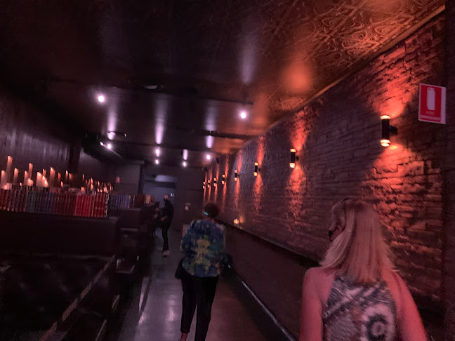 Comentarii opinii despre The Library Bar