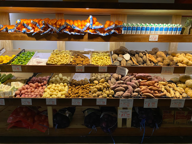 Pakenham Mart - Hospitality and gastronomy