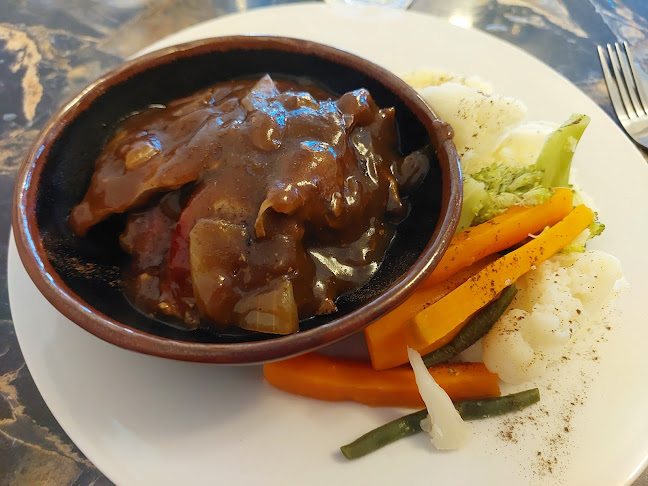 All Year Round Hotel - South Launceston