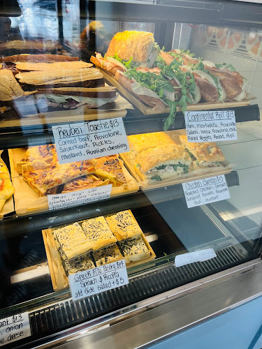 54 Victoria St, Bunbury WA 6230