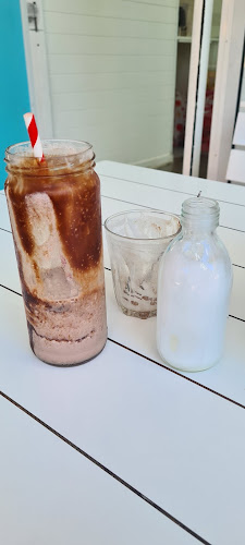 Comentarii opinii despre Denim Co.