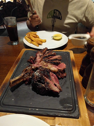 Comentarii opinii despre Regatta Hotel