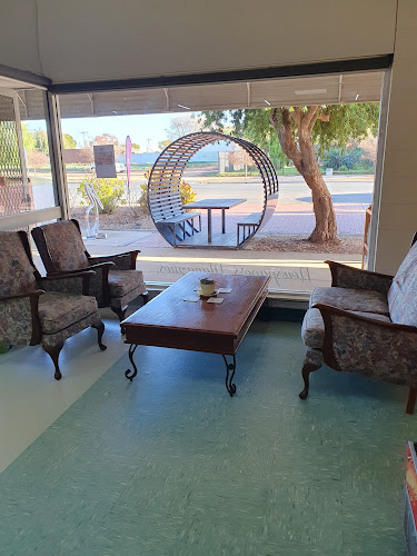 Lake Boga Newsagency - Hospitality and gastronomy