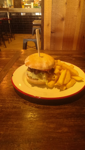 Comentarii opinii despre Burger Foundry