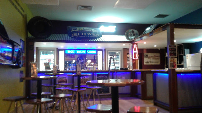 Hog's Breath Cafe Geraldton - Hospitality and gastronomy
