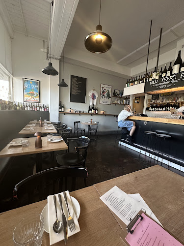 Opinii despre Bar Liberty în Fitzroy - Hospitality and gastronomy