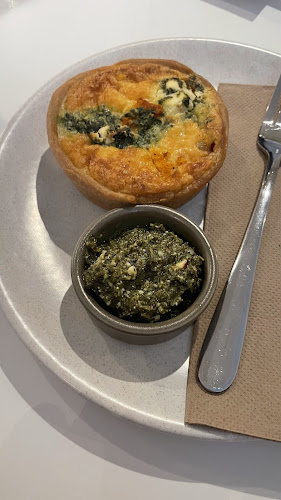 Wholegreen Bakery & Cafe Sydney CBD