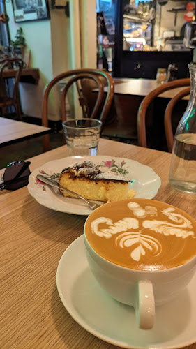 Opinii despre Degraves Espresso Melbourne în Melbourne - Hospitality and gastronomy