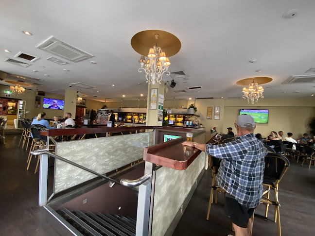 Clock Hotel - Surfers Paradise