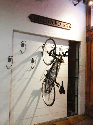 Opinii despre Krimper Cafe în Melbourne - Hospitality and gastronomy