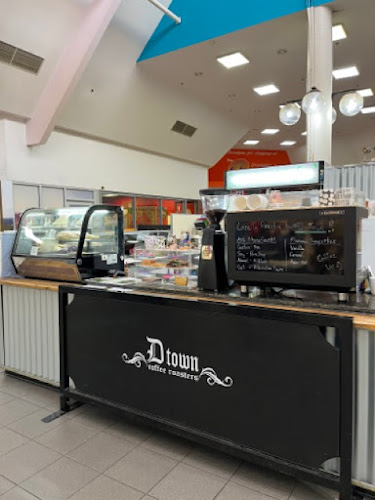 Shop 22 Casuarina Village Shopping Centre, Bradshaw Tce, Casuarina NT 0810