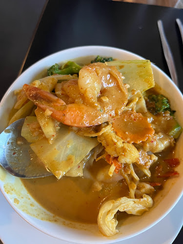 Simply Thai Restaurant