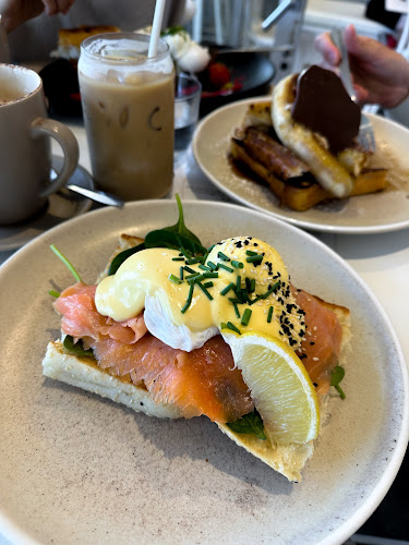 Vanilla Lily - Hospitality and gastronomy