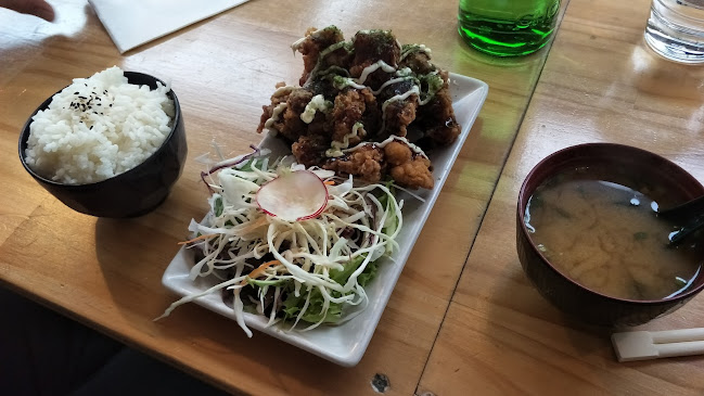 Tomodachi Izakaya & Bar - Hospitality and gastronomy