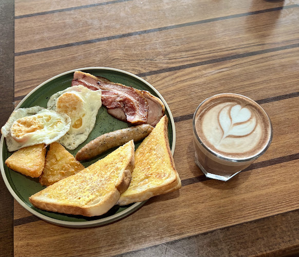 Opinii despre CAFE 4 U în Southport - Hospitality and gastronomy