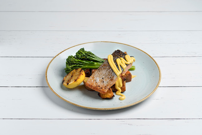 201-207 Main Rd, Maroochydore QLD 4558