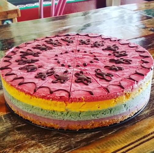 rawthentic - organic unbakery and farmacy - Hospitality and gastronomy