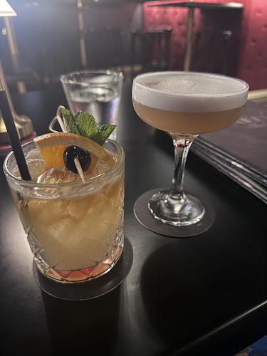 Shop 3/123 Parkyn Parade, Mooloolaba QLD 4557