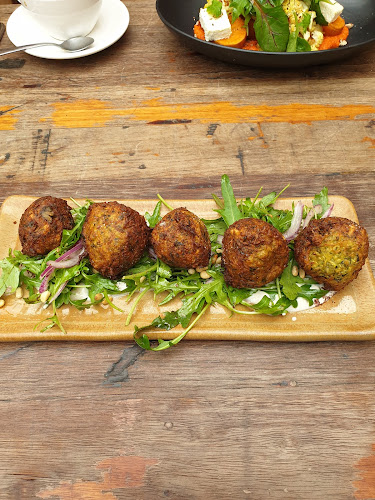 9/11 Ballarat St, Yarraville VIC 3013