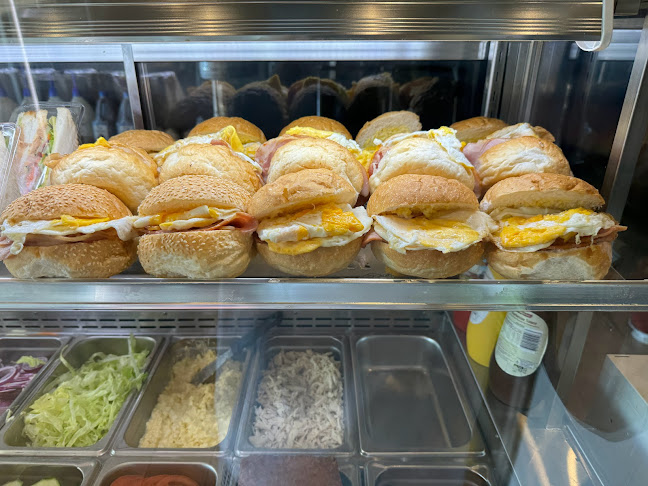 Opinii despre Continental Bake House Moorabbin în Moorabbin - Hospitality and gastronomy