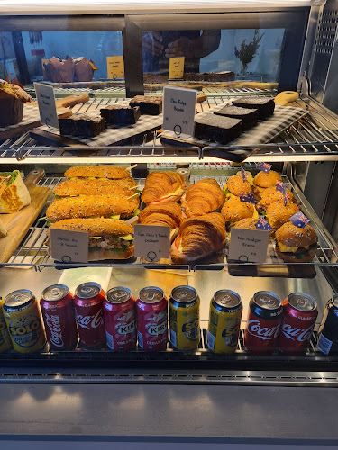 Bamboo Bean & Bamboo Burgers Cafe