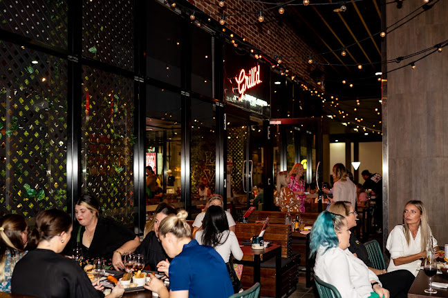 Shop R00-167B, Willows Shopping Centre, Townsville City QLD 4810