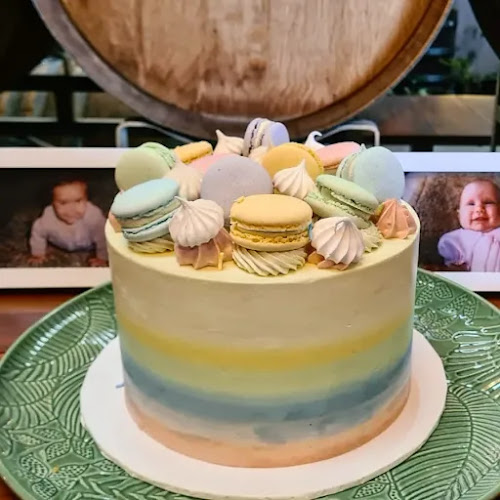 Ladybird Cakes - Hospitality and gastronomy