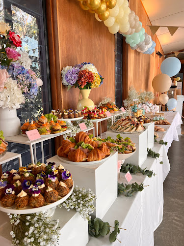 22 Embankment Grove, Chelsea VIC 3196, Australia