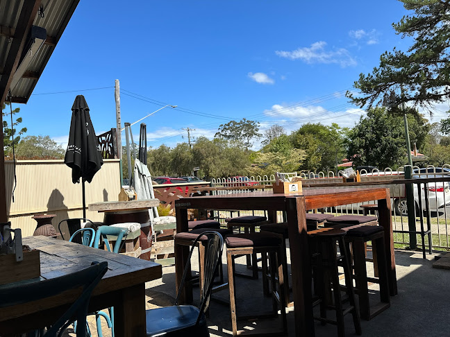 Idle In Cafe - Hospitality and gastronomy