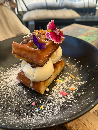 Comentarii opinii despre Little Clive Cafe