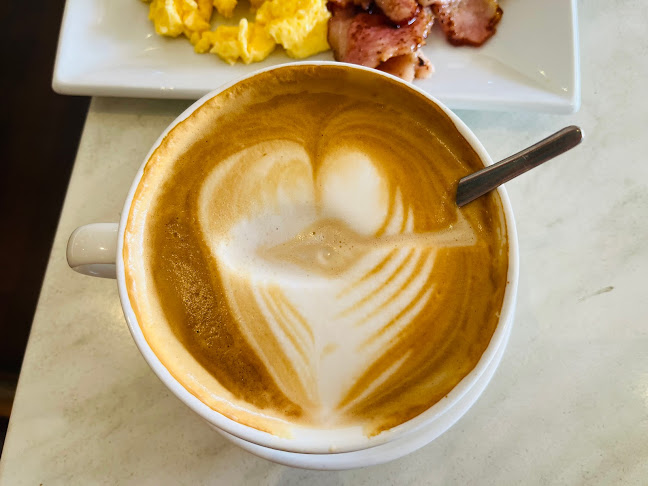 Opinii despre Henrys Cafe Brasserie în Bunbury - Hospitality and gastronomy