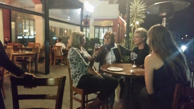 Athenia Restaurant & Bar - Hospitality and gastronomy