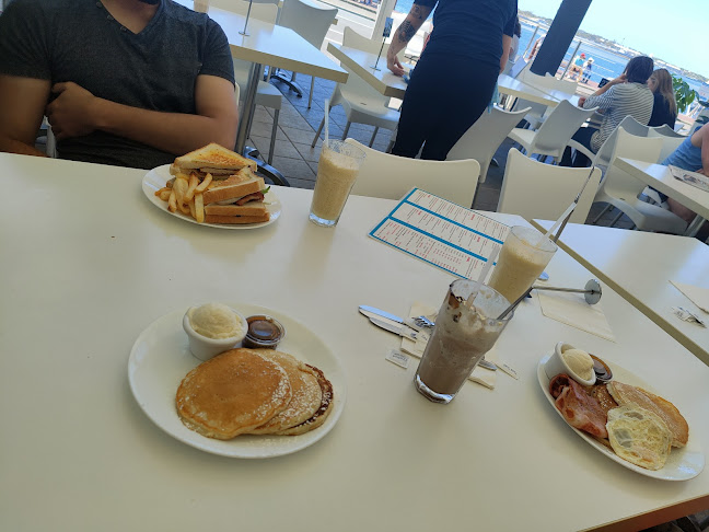 CAFE 4 U - Hospitality and gastronomy