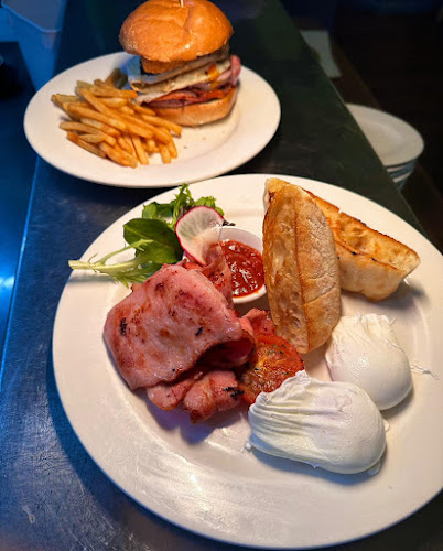 Comentarii opinii despre Salt Cafe Bar