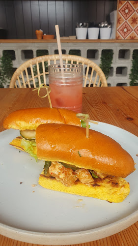 White Picket Fence - Caloundra