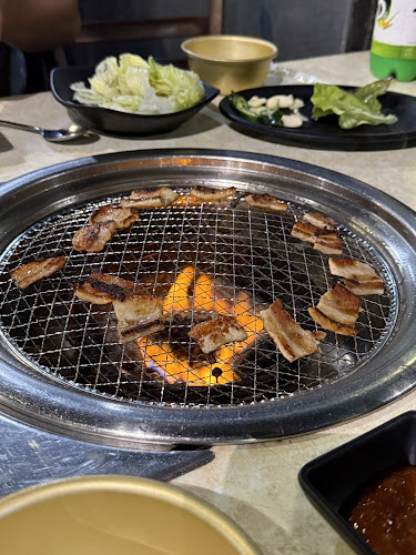 Yang San Park - Hospitality and gastronomy