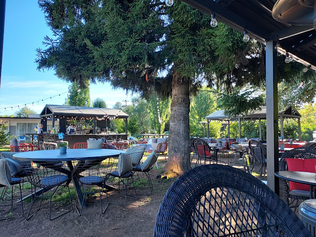 Opinii despre The Oriana Gardens în Orange - Hospitality and gastronomy