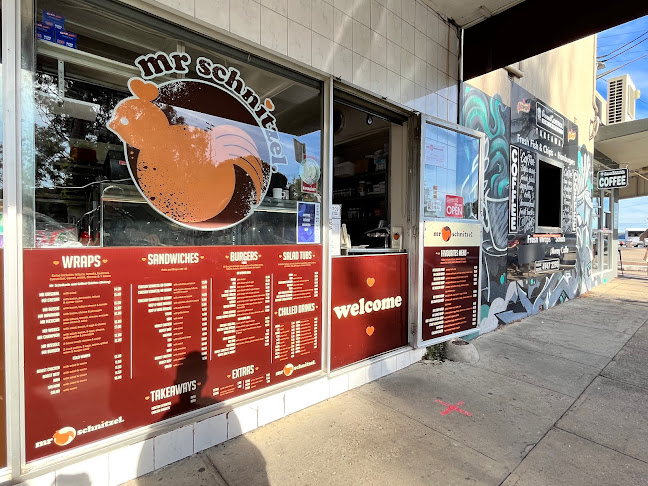 34 Lake St, Warners Bay NSW 2282