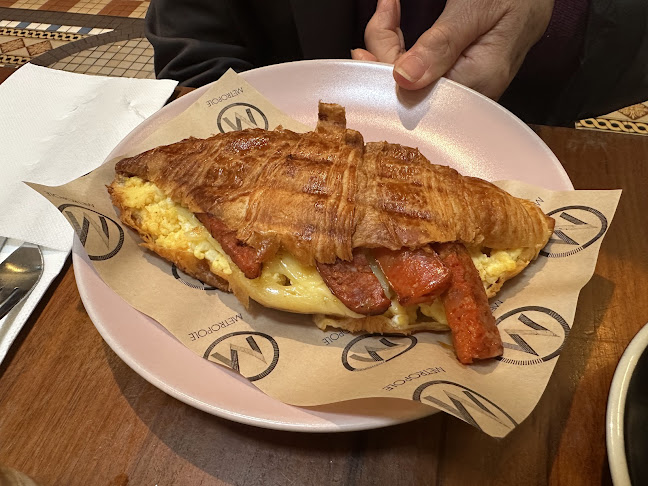 Opinii despre Metropole Cafe în Sydney - Hospitality and gastronomy