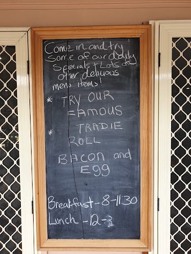 Moon Lily Kitchen and Cakes