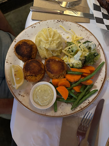 502 Doveton St N, Soldiers Hill VIC 3350