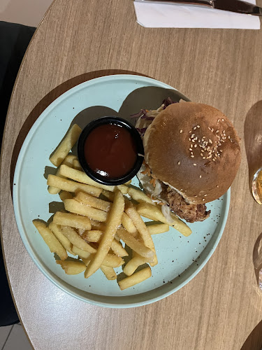 Cossies Poolside Bar and Bistro - Hospitality and gastronomy