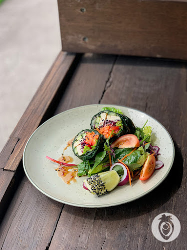 Opinii despre Organic Feast Wholefoods Market în East Maitland - Hospitality and gastronomy