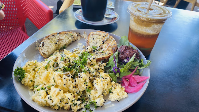 Comentarii opinii despre The Feast Cafe