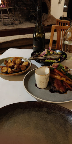 Maximilians Restaurant - Hospitality and gastronomy